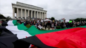 لأول مرة: اتفاقية رسمية لتعزيز دور الاتحاد العام لطلبة فلسطين في مجال المنح ودعم العمل النقابي لأول مرة: اتفاقية رسمية لتعزيز دور الاتحاد العام لطلبة فلسطين في مجال المنح ودعم العمل النقابي